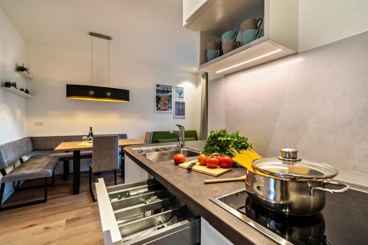 Central Suite Meran מראה חיצוני תמונה